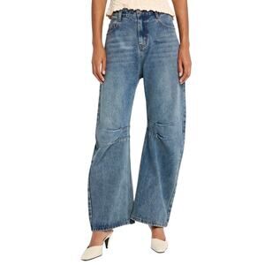 Wynn Hamlyn Curved Dart Leg Jeans 4